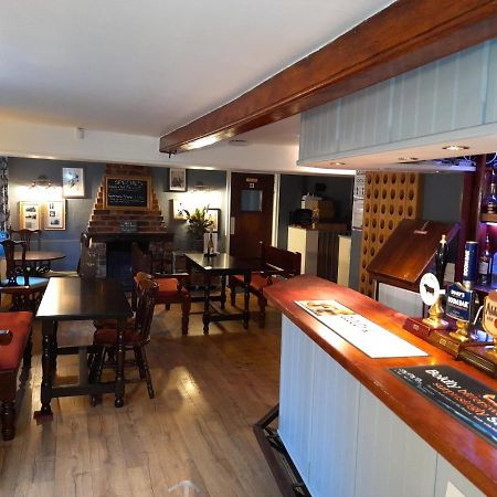 The Bull Inn Bourne Ngoại thất bức ảnh